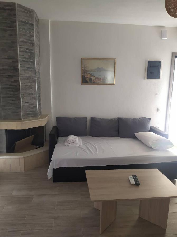 Iliana Apartment Kallithea  ภายนอก รูปภาพ
