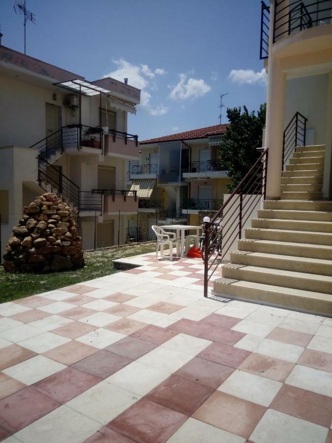 Iliana Apartment Kallithea  ภายนอก รูปภาพ